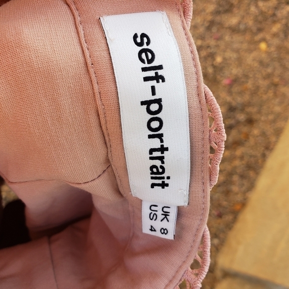 Self-Portrait Tiered Lace Scalloped Pink Mini Skirt‎ - Picture 5 of 5